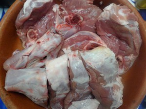 Cordero lechal troceado